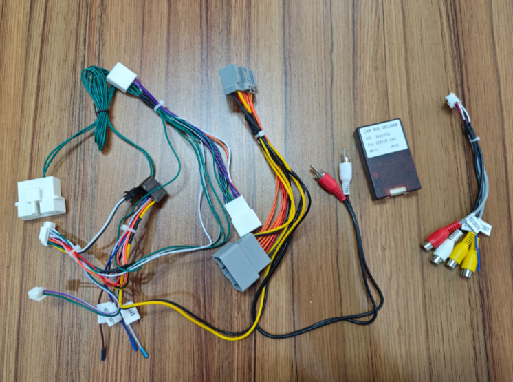 Extra Radio Harness For VOLVO C70 II C30 S40 (2006–2013) with OEM NAVI Screen